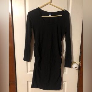 Old Navy long sleeve maternity dress